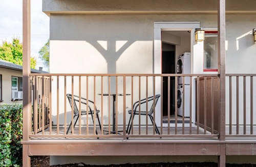 Downtown North Apartment | Blueground | Downtown North, view, nr Park