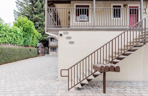 Downtown North Apartment | Blueground | Downtown North, view, nr Park