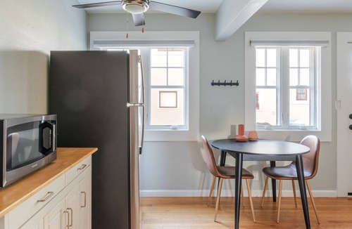 Downtown North Apartment | Blueground | Downtown North, view, nr Park