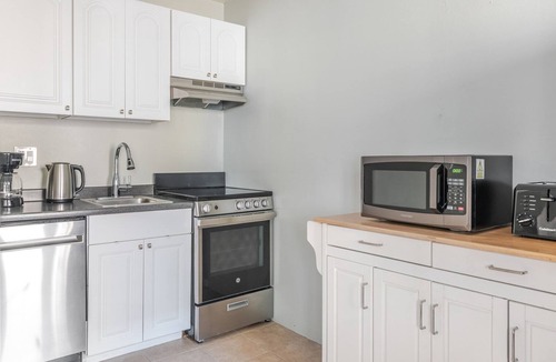 Downtown North Apartment | Blueground | Downtown North, view, nr Park