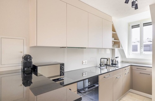 Enge Apartment | Blueground | Enge, view, nr Zürich Lake