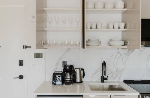 Greenpoint Apartment | Blueground | Greenpoint, rooftop, nr Transmitter Park