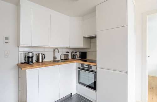 Hard Apartment | Blueground | Hard, balcony, nr Lindenhof