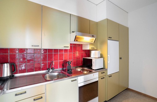 Basel City Centre Apartment | Blueground | ID97, Basel-Vorstaedte, Washer-Dryer