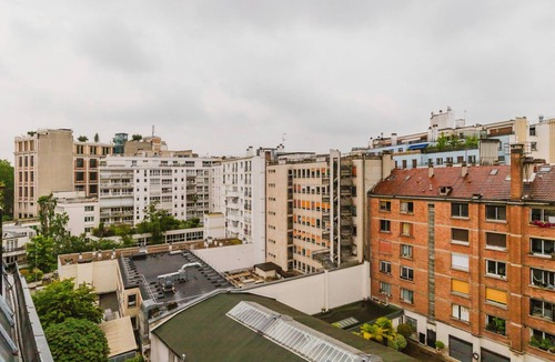 Val-de-Grace Apartment | Blueground | Jardin des Plantes, balcony & w/d