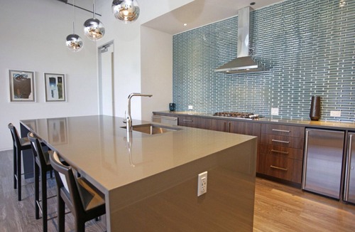 Near West Side Apartment | Blueground | Little Italy, pool, nr Union Park