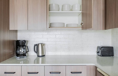 Lynnwood Apartment | Blueground | Lynnwood, view, nr Lynndale Park