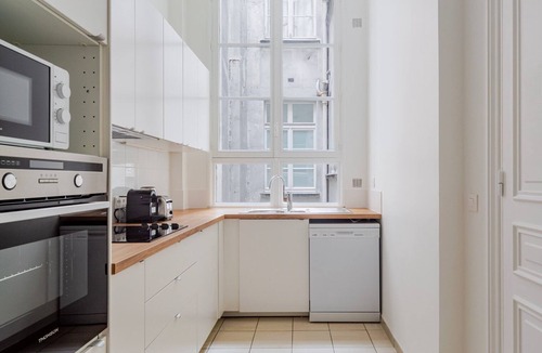 Madeleine Apartment | Blueground | Madeleine, view, nr Place de la Concorde