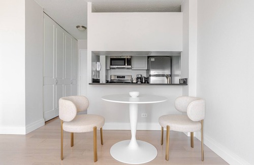 Kips Bay Apartment | Blueground | Manhattan, indoor pool, nr Empire State