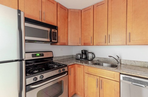 Manhattan Valley Apartment | Blueground | Manhattan Valley, AC, nr park