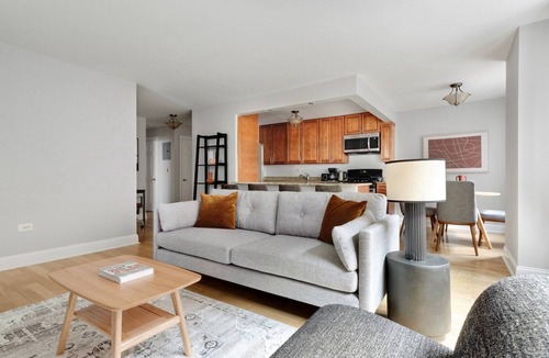 Manhattan Valley Apartment | Blueground | Manhattan Valley, balcony, nr Central Park