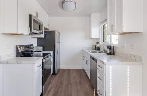 Millbrae Apartment | Blueground | Millbrae, washer, nr Millbrae Park