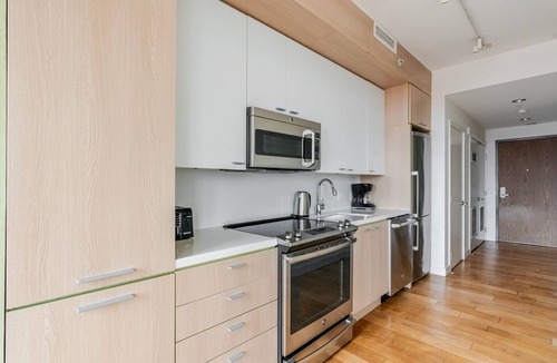 Navy Yard Apartment | Blueground | Navy Yard, rooftop, nr Capitol