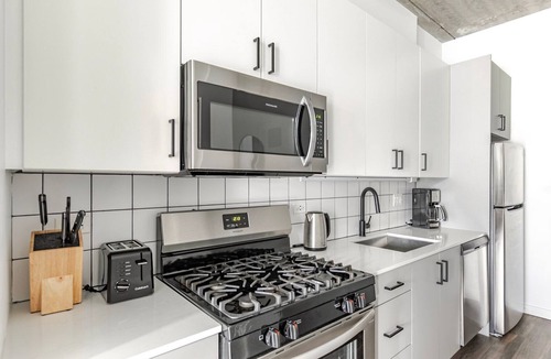 Near North Side Apartment | Blueground | Near North Side, rooftop, nr Tribune Tower
