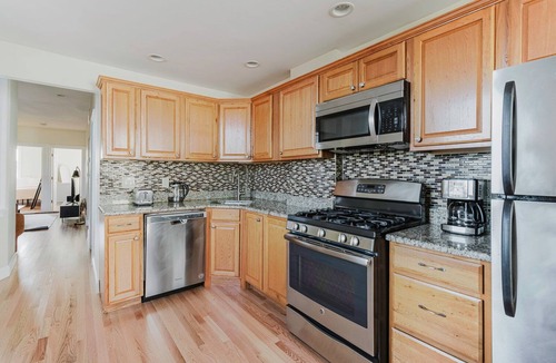 North End Apartment | Blueground | North End, view, nr Boston Common