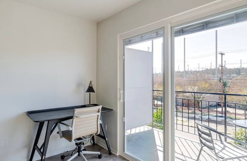 North Queen Anne Apartment | Blueground | North Queen Anne, view, nr Discovery Park