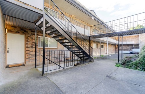 North Queen Anne Apartment | Blueground | North Queen Anne, view, nr Discovery Park