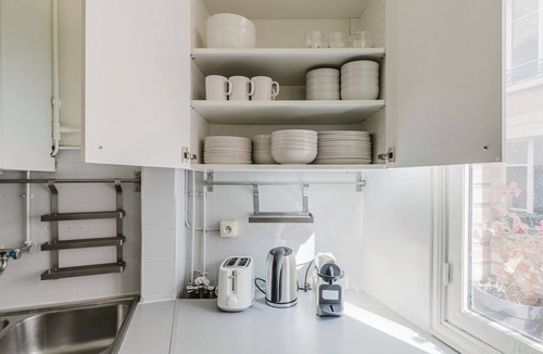 Notre-Dame-des-Champs Apartment | Blueground | Notre-Dame-des-Champs, nr dining