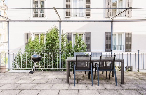 Oberstrass Apartment | Blueground | Oberstrass, rooftop, a/c, furnished