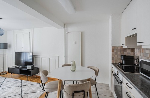 Oberstrass Apartment | Blueground | Oberstrass, rooftop, a/c, equipped