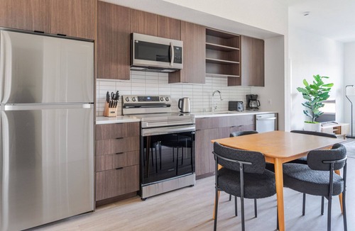 Old San Leandro Apartment | Blueground | Old San Leandro, BBQ, nr Lake Chabot