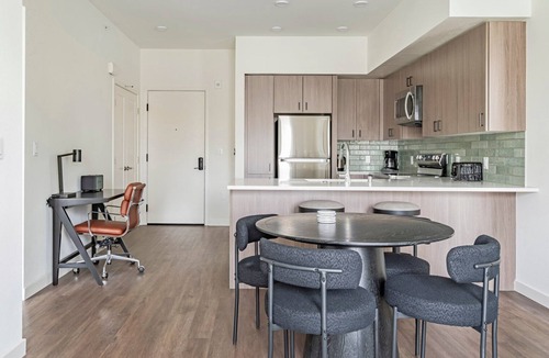 Old San Leandro Apartment | Blueground | Old San Leandro, BBQ, nr San Leandro Park