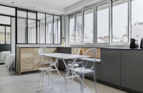 Passy Apartment | Blueground | Passy, move-in-ready + furniture
