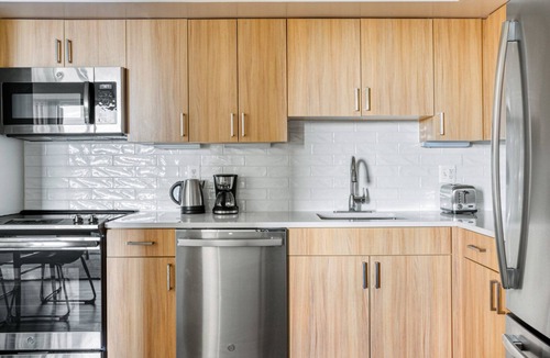 Pentagon City Apartment | Blueground | Pentagon City, rooftop pool, nr Pentagon