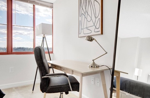 Pentagon City Apartment | Blueground | Pentagon City, rooftop, nr Pentagon