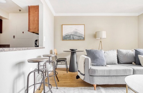 Pentagon City Apartment | Blueground | Pentagon City, rooftop, nr Iwo Jima Memorial