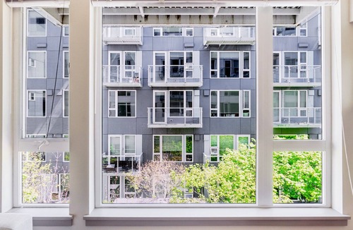 First Hill Apartment | Blueground | Pike/Pine, balcony & elev, nr park