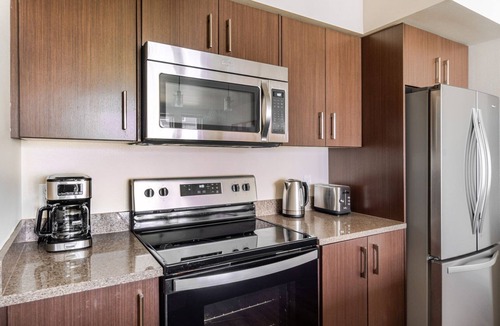 First Hill Apartment | Blueground | Pike/Pine, balcony & elev, nr park