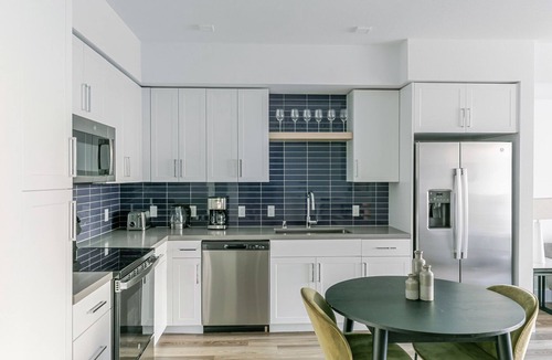 Pleasant Hill Apartment | Blueground | Pleasant Hill, pool, nr Diablo Park