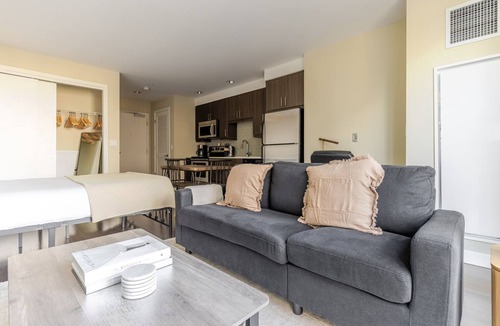 Prudential - St. Botolph Apartment | Blueground | Prudential, gym & w/d, nr library