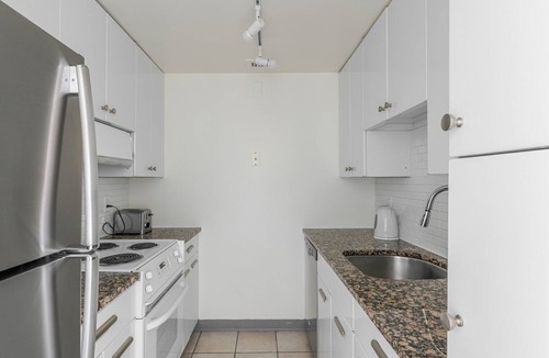 Prudential - St. Botolph Apartment | Blueground | Prudential/St. Botolph, view, nr Boston Public Library