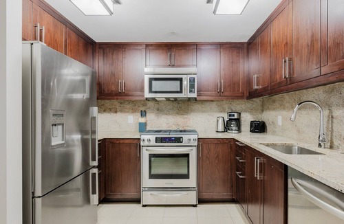 Back Bay East Apartment | Blueground | Prudential/St. Botolph, rooftop, nr Boston Common