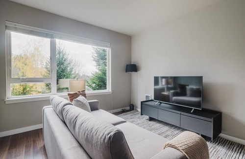 Overlake Apartment | Blueground | Redmond, w/d, gym, nr park