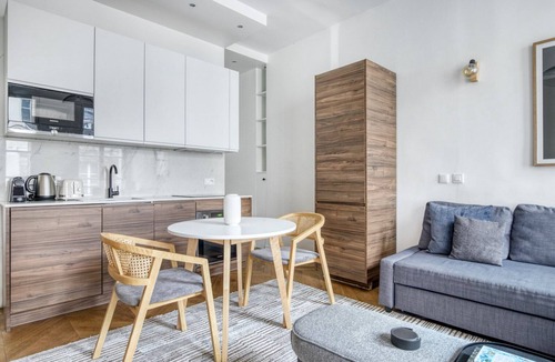 6th Arrondissement Apartment | Blueground | Saint Germain des Prés, nr river