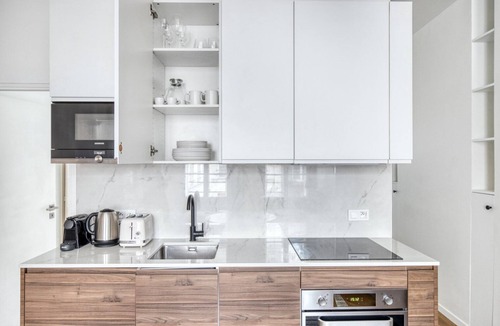 6th Arrondissement Apartment | Blueground | Saint Germain des Prés, nr river