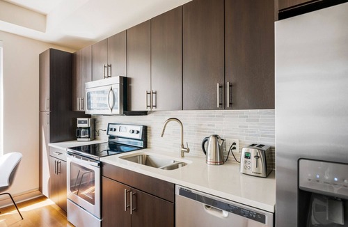 Seaport District Apartment | Blueground | Seaport, pool, nr Boston Harbor