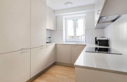 Seefeld Apartment | Blueground | Seefeld, balcony, nr Lake Zurich
