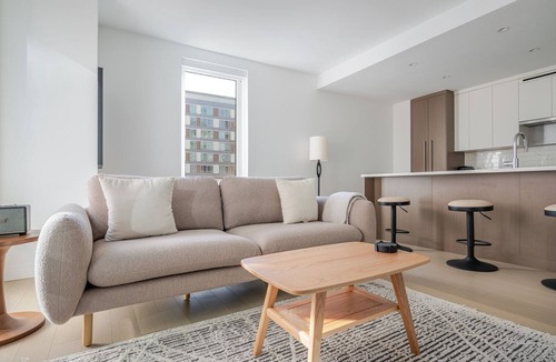 Shawmut Apartment | Blueground | Shawmut, pool, nr Boston Common