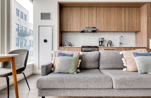 The Loop Apartment | Blueground | South Loop, washer, nr Grant Park