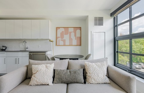 South of Washington Apartment | Blueground | South of Washington, view, nr Boston Common