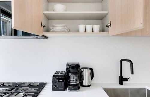 Williamsburg Apartment | Blueground | South Williamsburg, view, nr East River