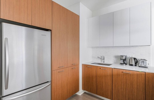 Streeterville Apartment | Blueground | Streeterville, rooftop, pool, nr park