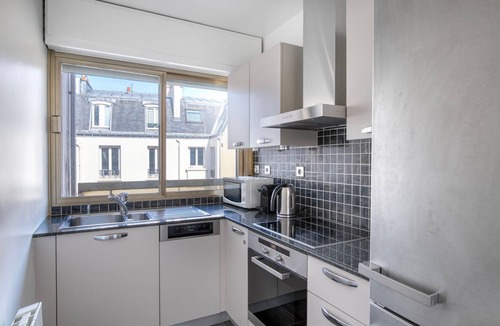 Ternes Apartment | Blueground | Ternes, family-friendly, shops nearby