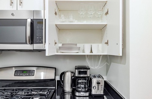 Tribeca Apartment | Blueground | Tribeca, w/d, nr One WTC