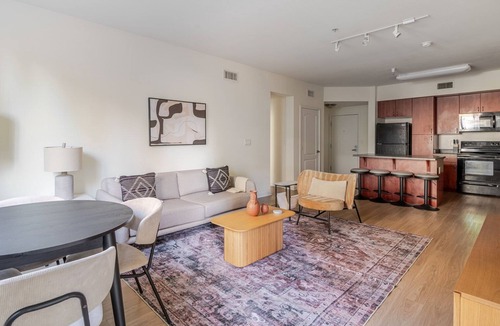 Union City Apartment | Blueground | Union City, pool, nr Union Square