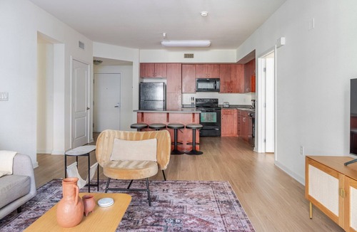 Union City Apartment | Blueground | Union City, pool, nr Union Square